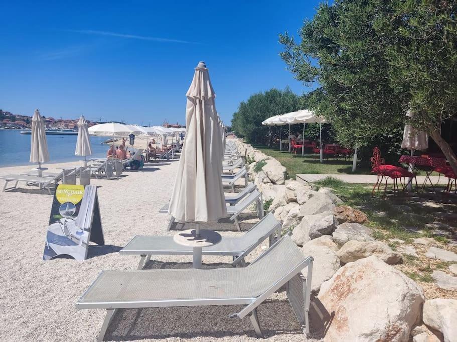 Bird View Apartment Carlissima Trogir Eksteriør billede